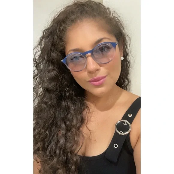 💙Sunglasses
Ray-Ban
RB-4243 - 6225/19 - Picture 2 of 15